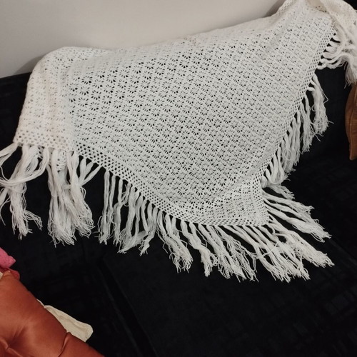 Scarf shawl new, white