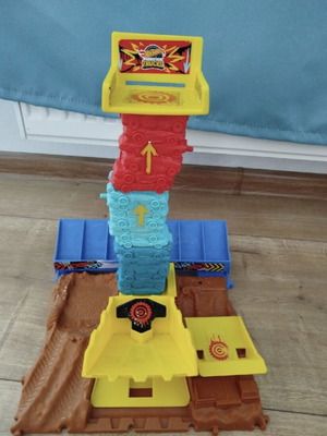 Hot Wheels Monster Truck like new