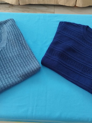 Vintage women's short-sleeve pullovers set of 2 like new, blue shades, M-L-XL
