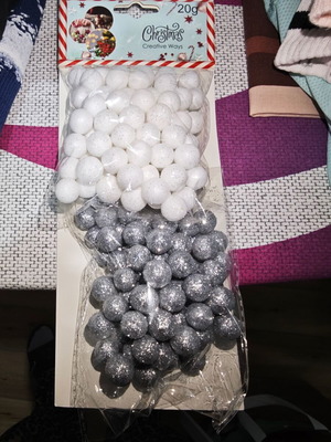 Decorative foam balls new, box only