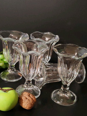 Vintage dessert glasses Fidenza set 4+1 like new