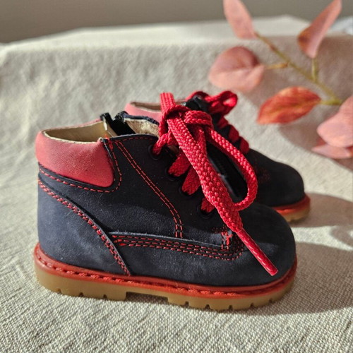 Crio's leather baby shoes size 18 for early walking