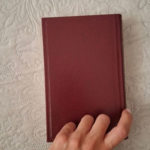 Lady Chatterley's Lover by D.H. Lawrence used, Greek edition