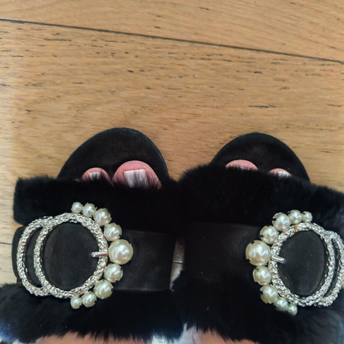 Leather mule with fur and buckle, like new, size 39