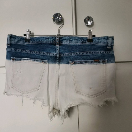 Zara shorts used, size 40