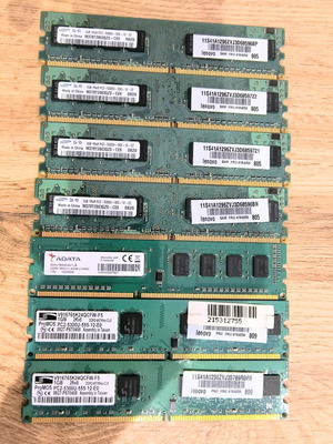 PC RAM 1GB DDR2 DDR3 Lenovo 5300U like new, lot of 7