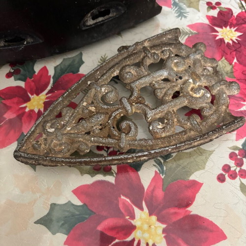 Iron with base and charcoal used