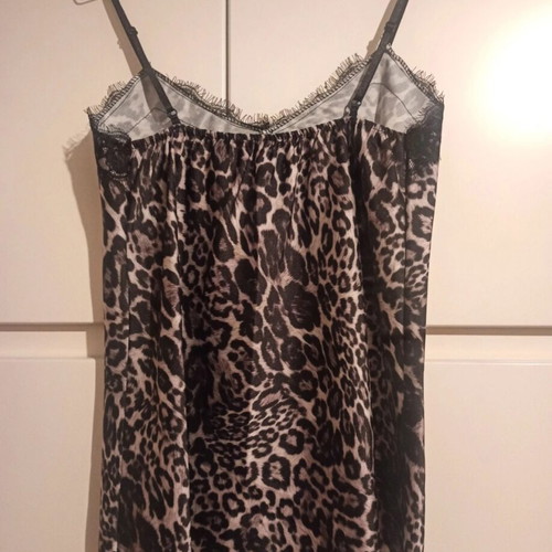 Satin top like new with leopard print and lace one size