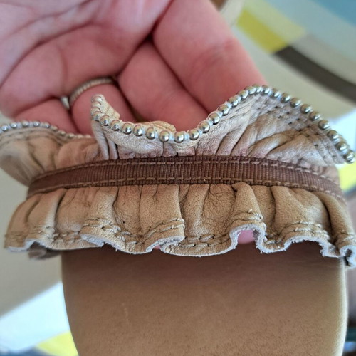 Hispanitas sandals size 40 like new, beige, minimal design
