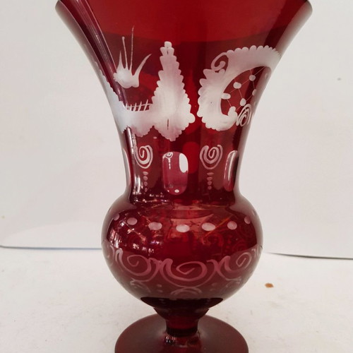 Flower vase used, height 16 cm, diameter 11 cm