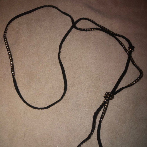 Minimal black suede necklace like new with small gold studs