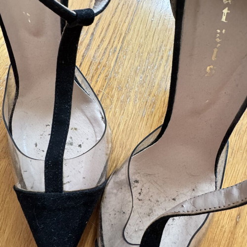 Black velvet pointed heels like new, size 36, transparent detail