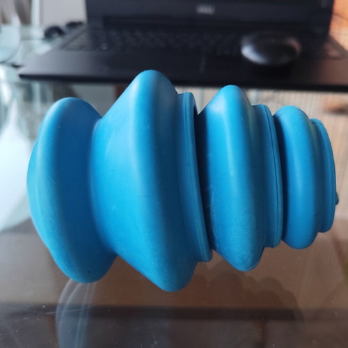 Silicone suction cups