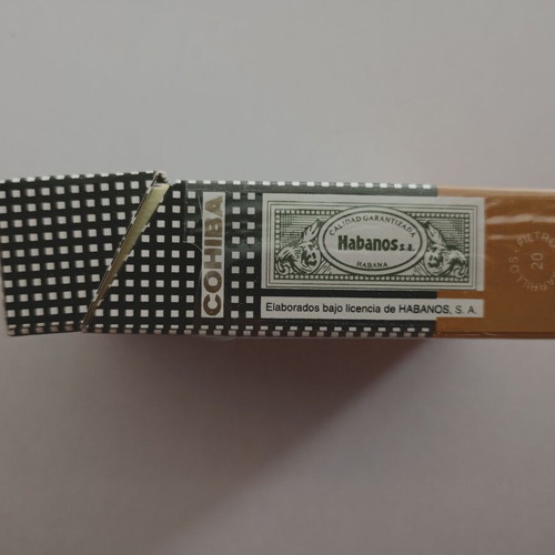 Empty hard cigarette pack COHIBA used, 100% Tabaco Cubano