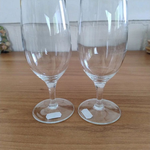 Set of two stemmed glassware