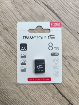 Usb stick 8GB TEAMGROUP new in packaging