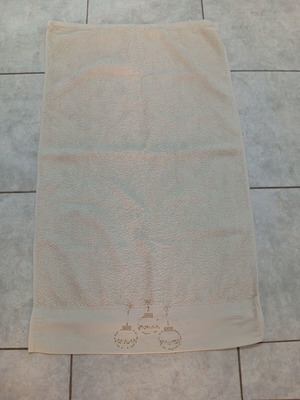 Towel 84x50 cm, thick, very good condition