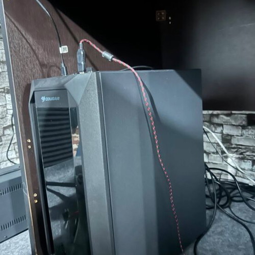 Mac Hackintosh PC studio setup with Focusrite audio interface