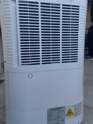 Morris dehumidifier like new
