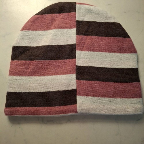 Adidas beanie like new, white and pink