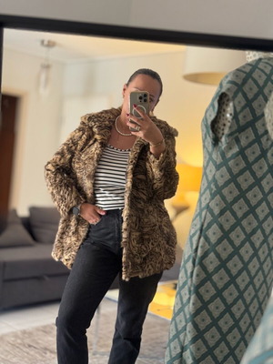 Blumarine natural mink fur coat like new, animal print