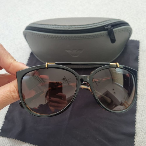 Emporio Armani sunglasses used with gradient lens and leopard details