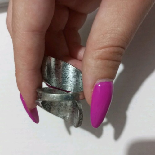 Ring used black impressive in excellent condition