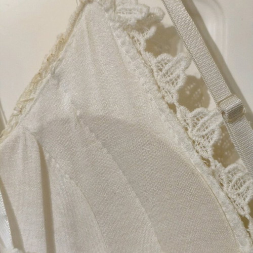 Sleeveless dress like new with white lace bust and blue skirt