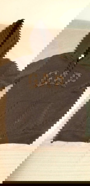 GAP φούτερ μέγεθος Medium  σχεδόν αφόρετο με γούνα