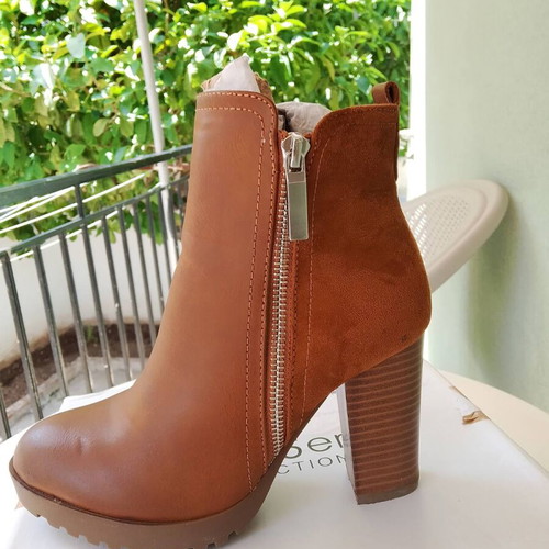Boots tan with 9 cm heel new, half suede half faux leather