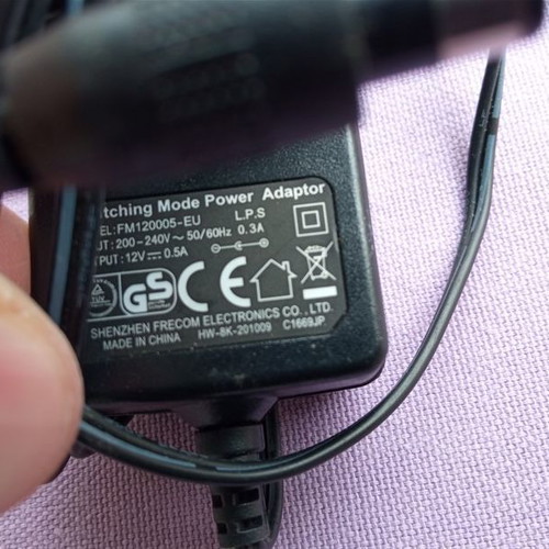 Τροφοδοτικό MKD 12-1000GS 12V 1000mA και 12V 500mA μεταχειρισμένο