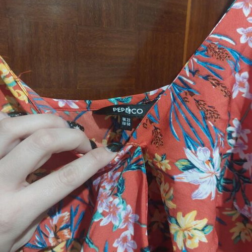 Floral dress like new, size 5XL, colorful summer fabric