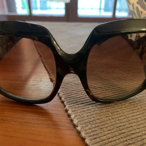 Loewe sunglasses like new