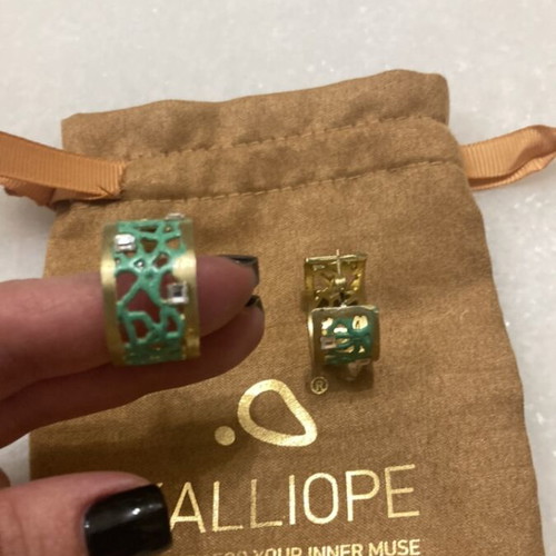 KALLIOPE faux earrings like new, turquoise and gold