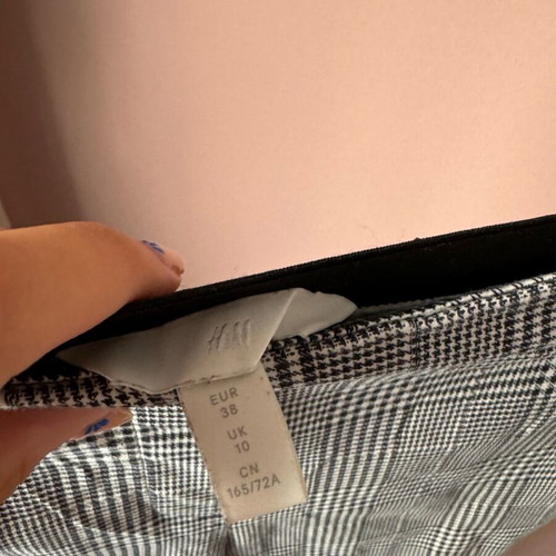 Office tapered pants H&M like new, checkered