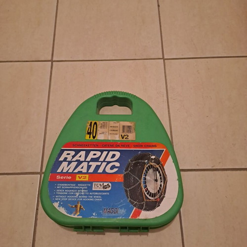 Car chains like new