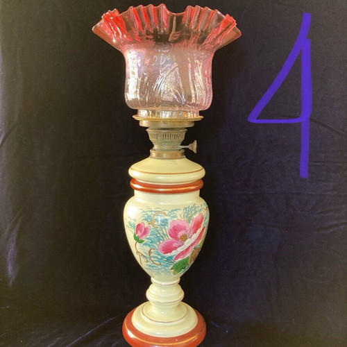 Antique glass oil lamp like new, height 52cm