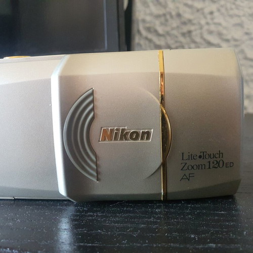 Nikon Lite Touch Zoom 120 ED AF camera like new