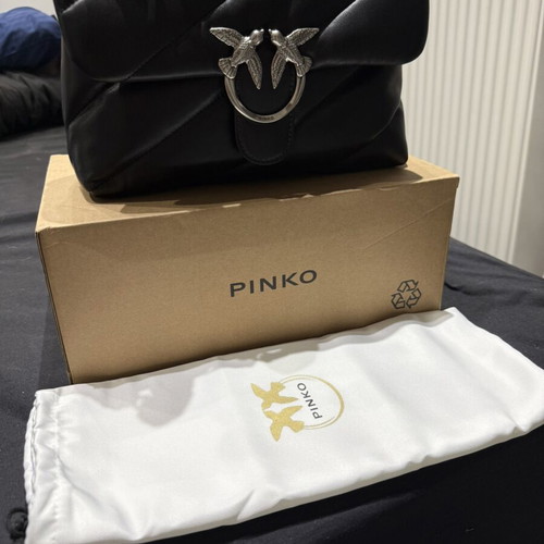 Pinko Puff shoulder bag large size 28x19, original leather, new