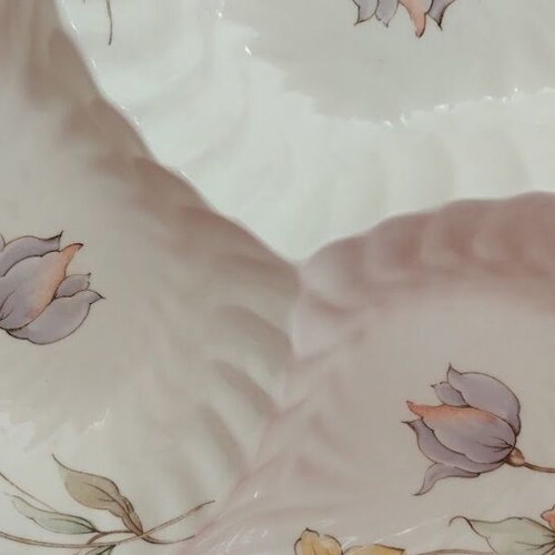 Ceramic three-section serving plate new with floral design