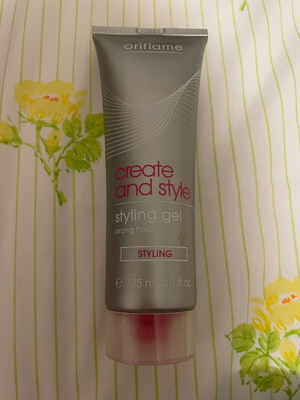 Gel μαλλιών μεταχειρισμένο Oriflame με δυνατό κράτημα