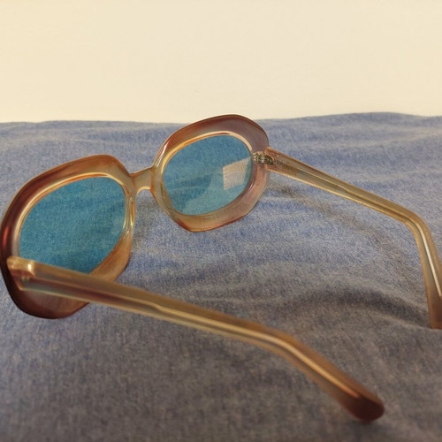 Vintage sunglasses 50s collectible used, horn-rimmed frame