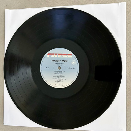 Howlin' Wolf vinyl record like new, blues genre