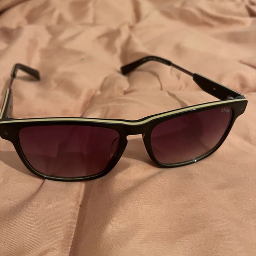 Sting sunglasses like new, black and yellow