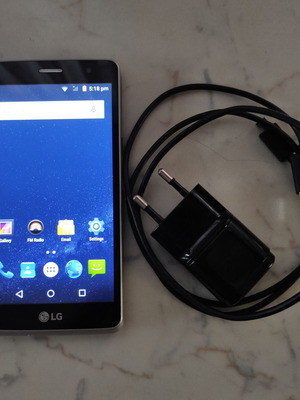 LG Bello II used, functional with charger, no scratches