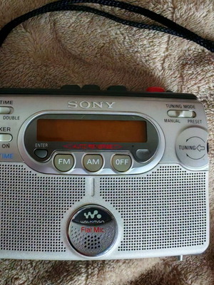 Sony Walkman WM-GX400 tape player and recorder used