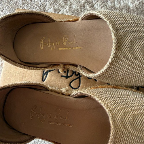 Espadrilles handmade Baby u Rock like new, golden