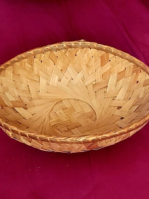 Bamboo wicker basket like new