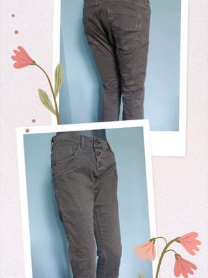 Please elastic Italian jeans like new, slim fit, sizes L-2XL