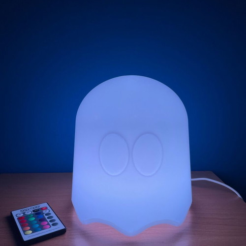 Pac-Man lamp with adjustable RGB lighting and special controller new